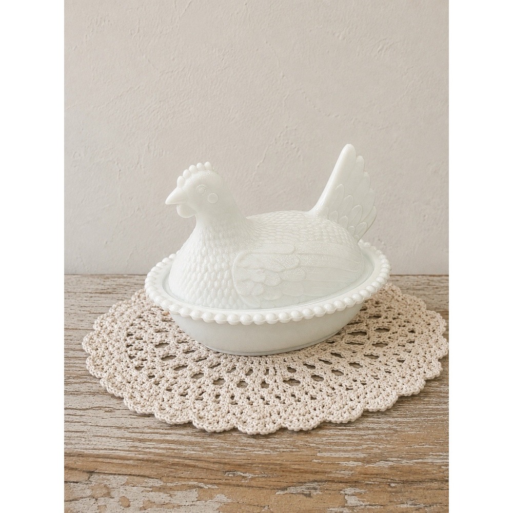 VTG Indiana Glass Company White Milk Glass Beaded Hen on a Nest Candy Dish/Bowl